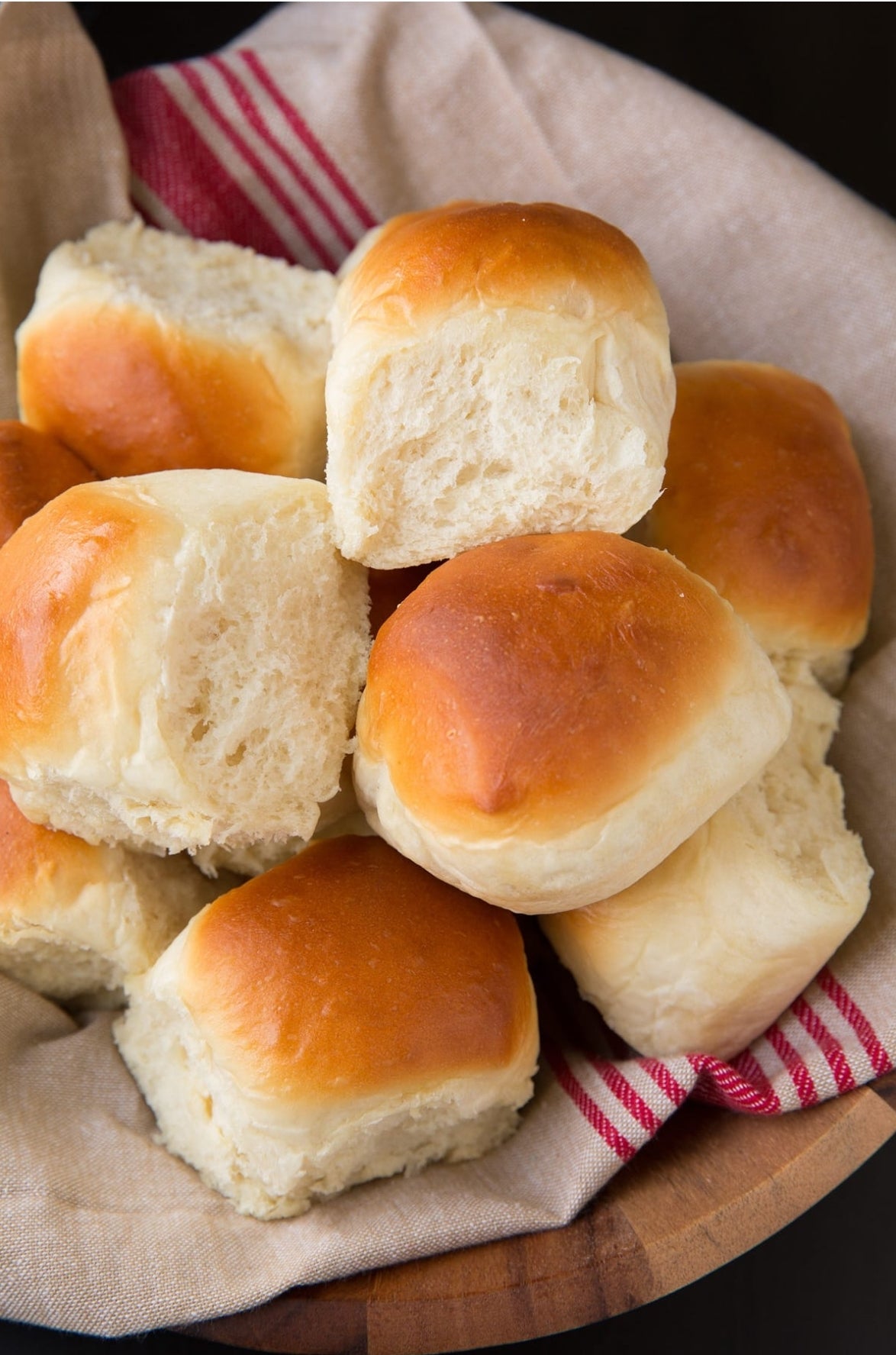 White Dinner Rolls