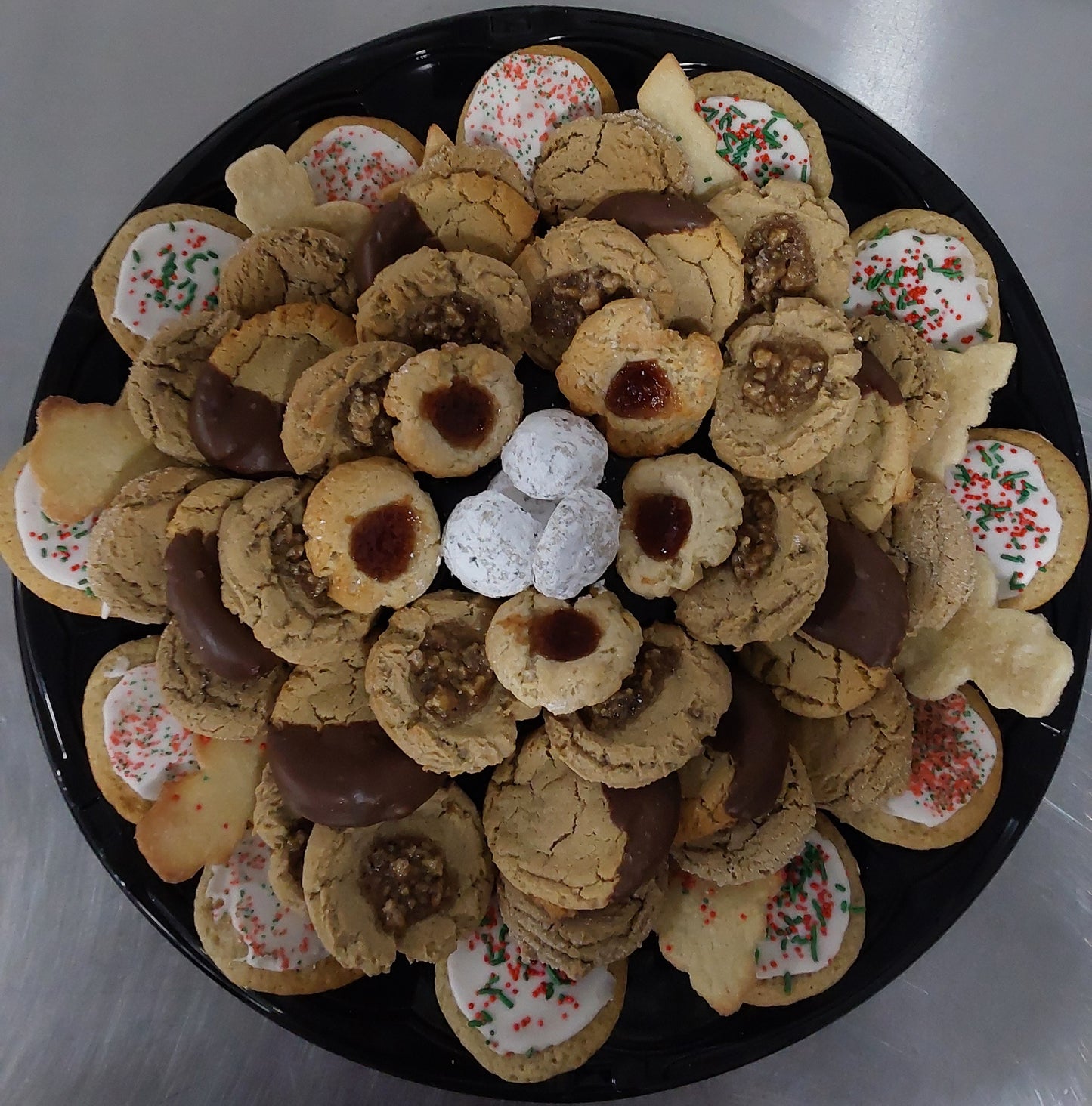 5 Dozen Cookie Trays